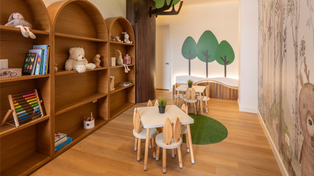 KIDS CLUB 1-16-9